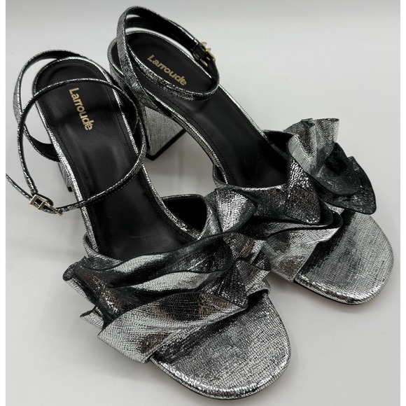 Larroudé Selena Silver metallic Ruffle Ankle Strap Block Heel Leather Sz 11